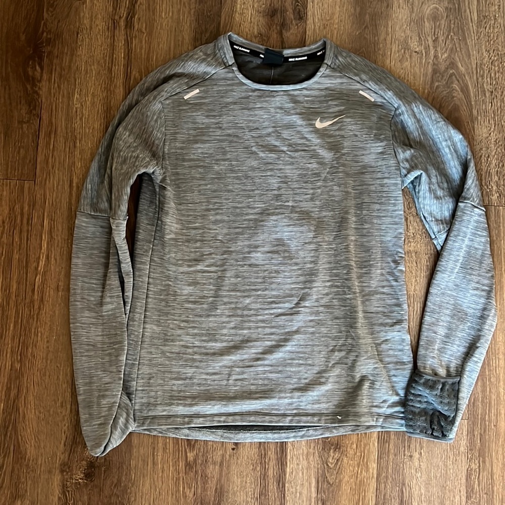 Nike mens running shirt
